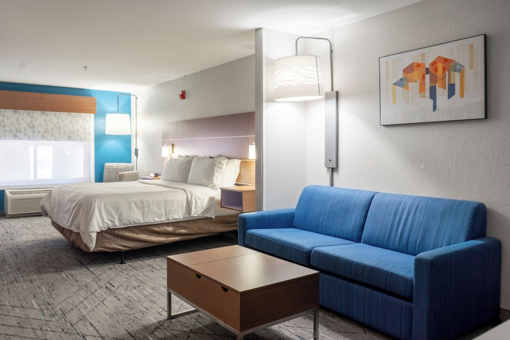 holiday inn express hotel and suites lake zurich bar