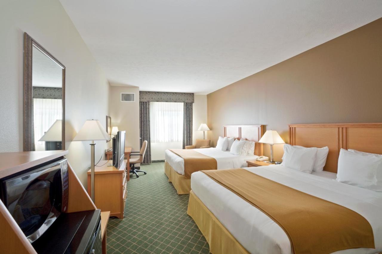 holiday inn express and suites south lincoln by ihg
