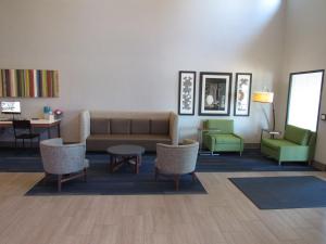 holiday inn express and suites south lincoln by ihg