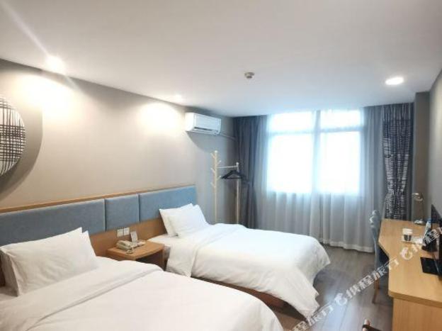 home inn yueyang railway station
