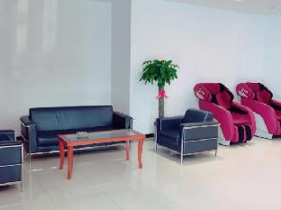 hanting hotel liuhe xiongzhou subway sta