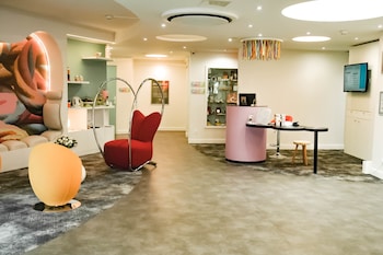 ibis styles frejus sain raphael