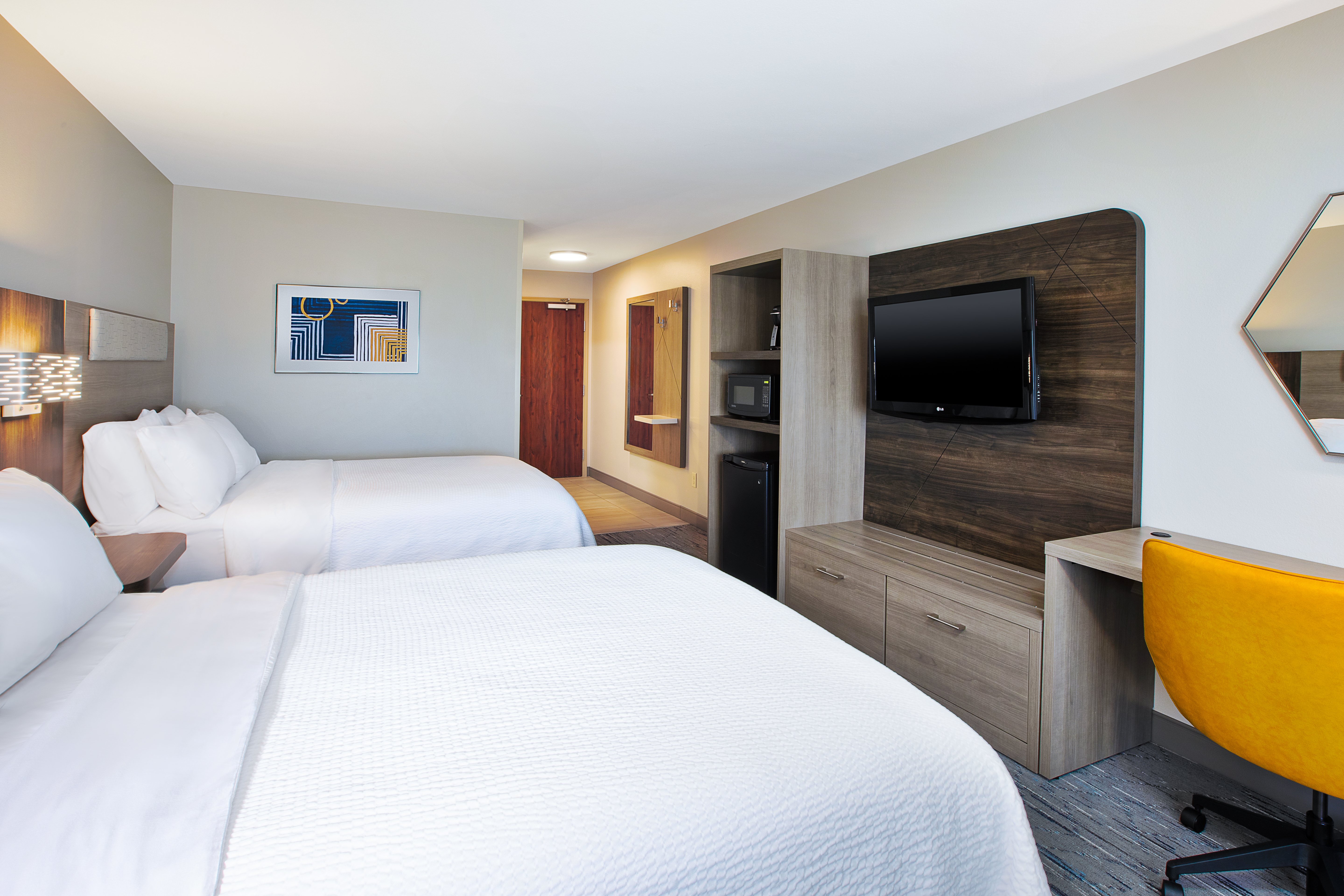 holiday inn express and suites sioux falls sw by ihg