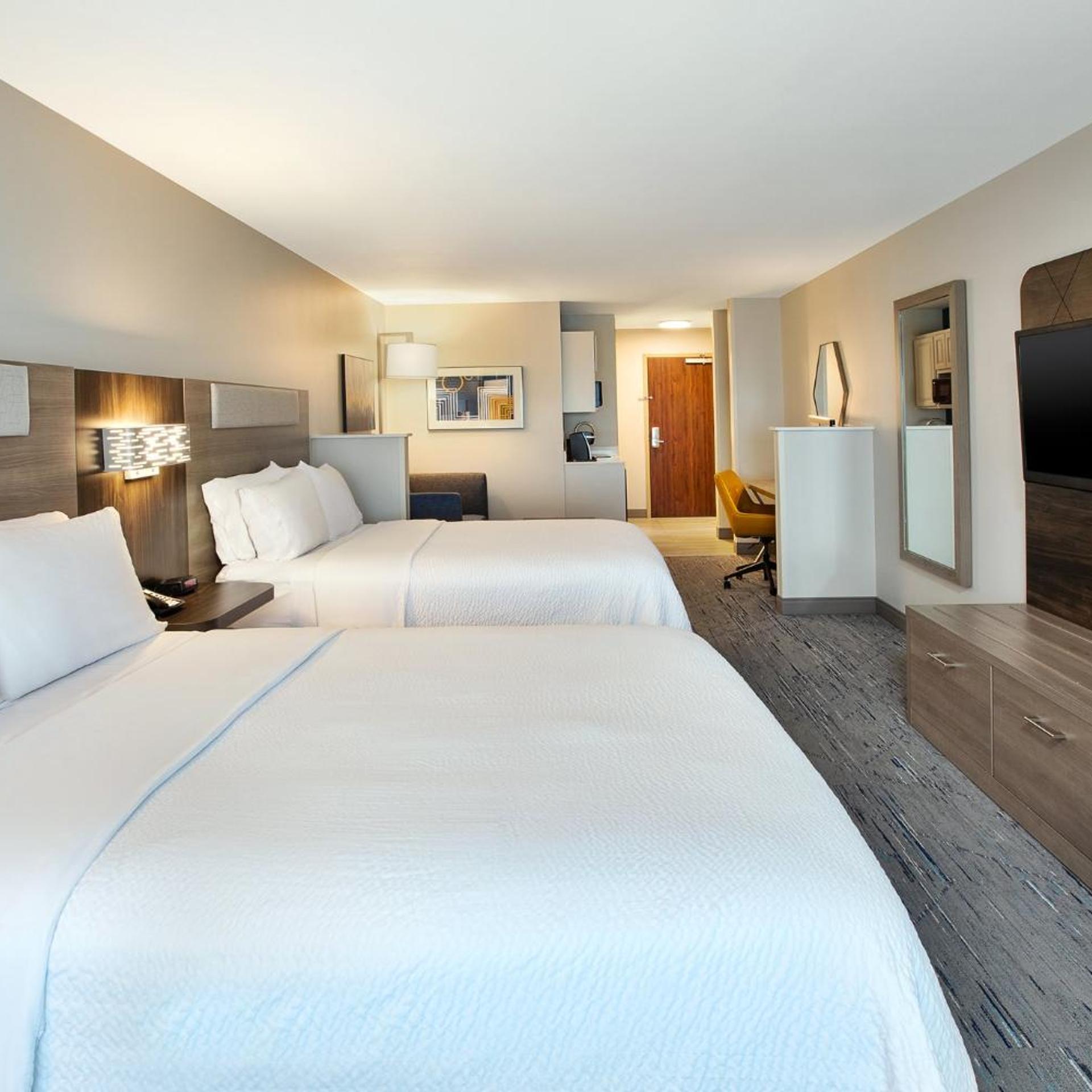 holiday inn express and suites sioux falls sw by ihg