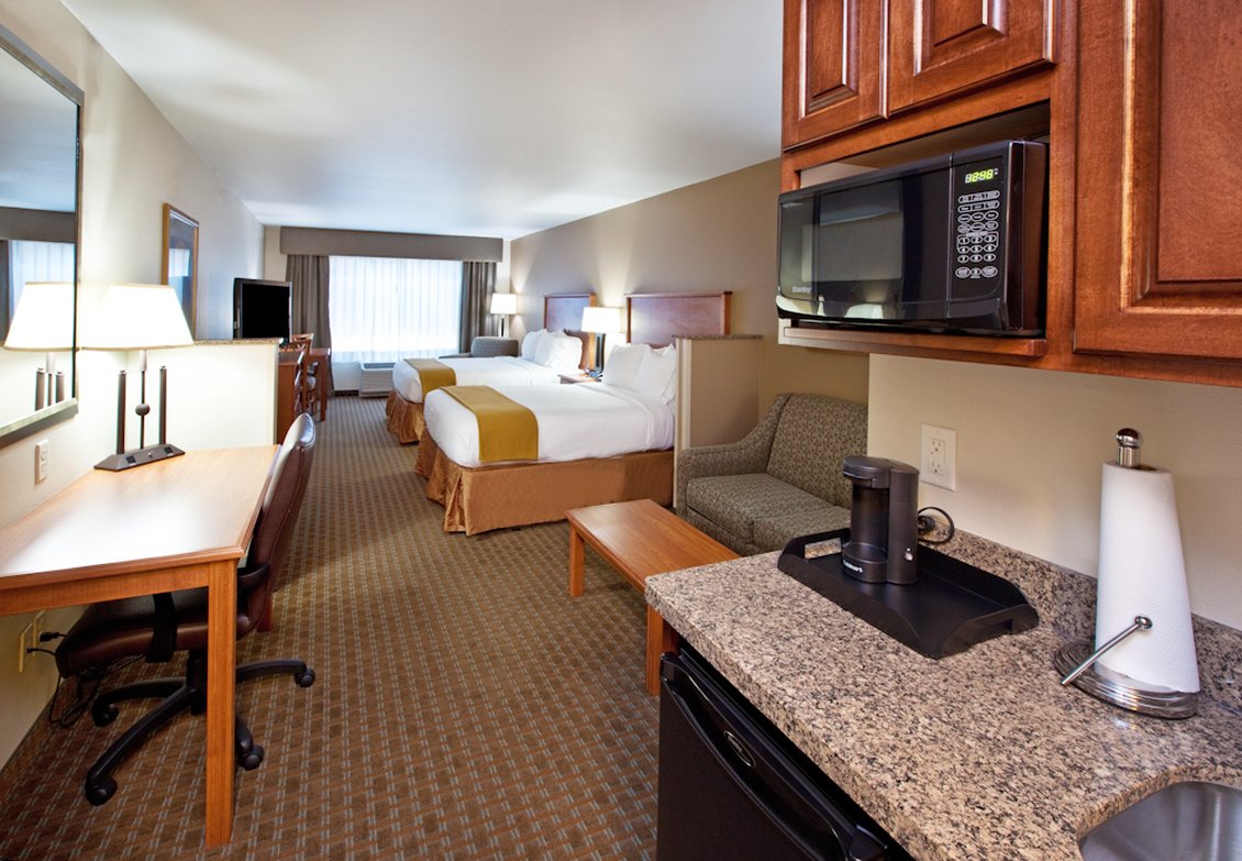 holiday inn express and suites sioux falls sw by ihg