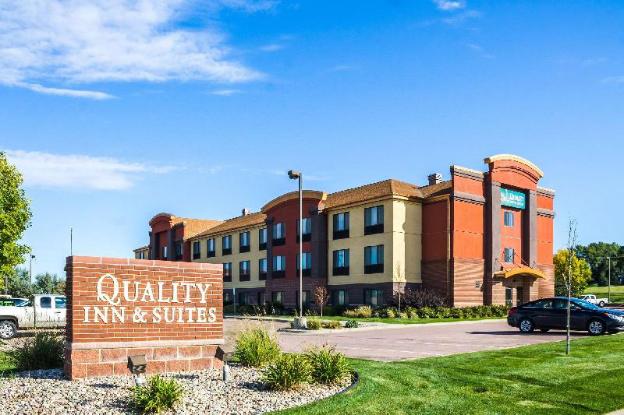 Quality Inn & Suites Airport North