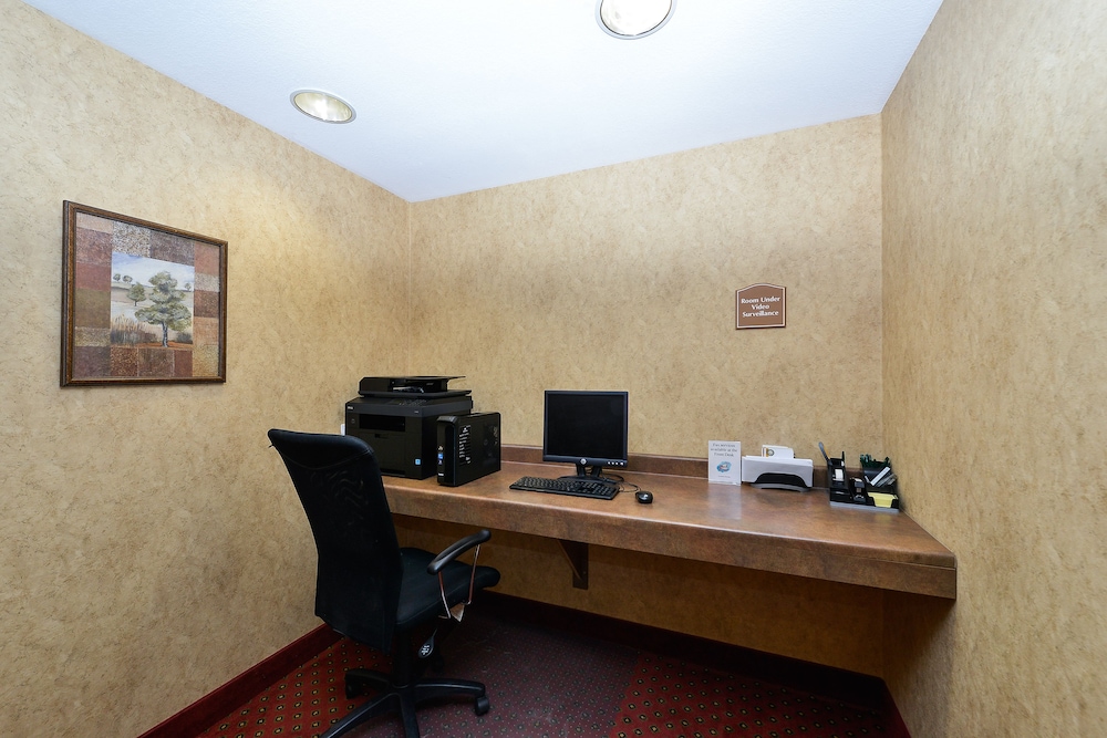 clarion pointe sioux falls airport