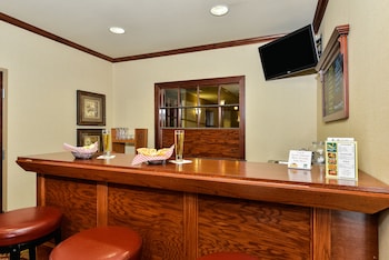 clarion pointe sioux falls airport