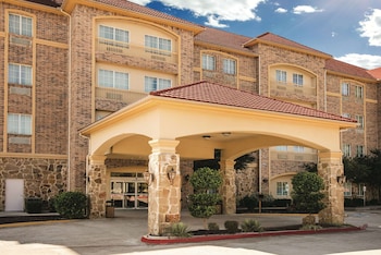 Baymont By Wyndham Dallas South-Desoto,In Desoto,3 star