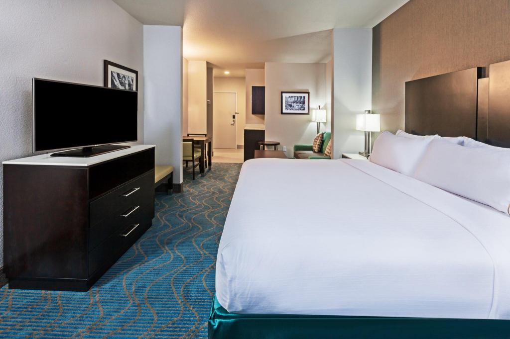 holiday inn express and suites killeen fort hood