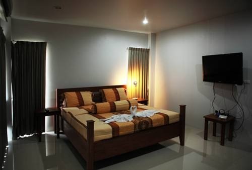 phuket and vicinity