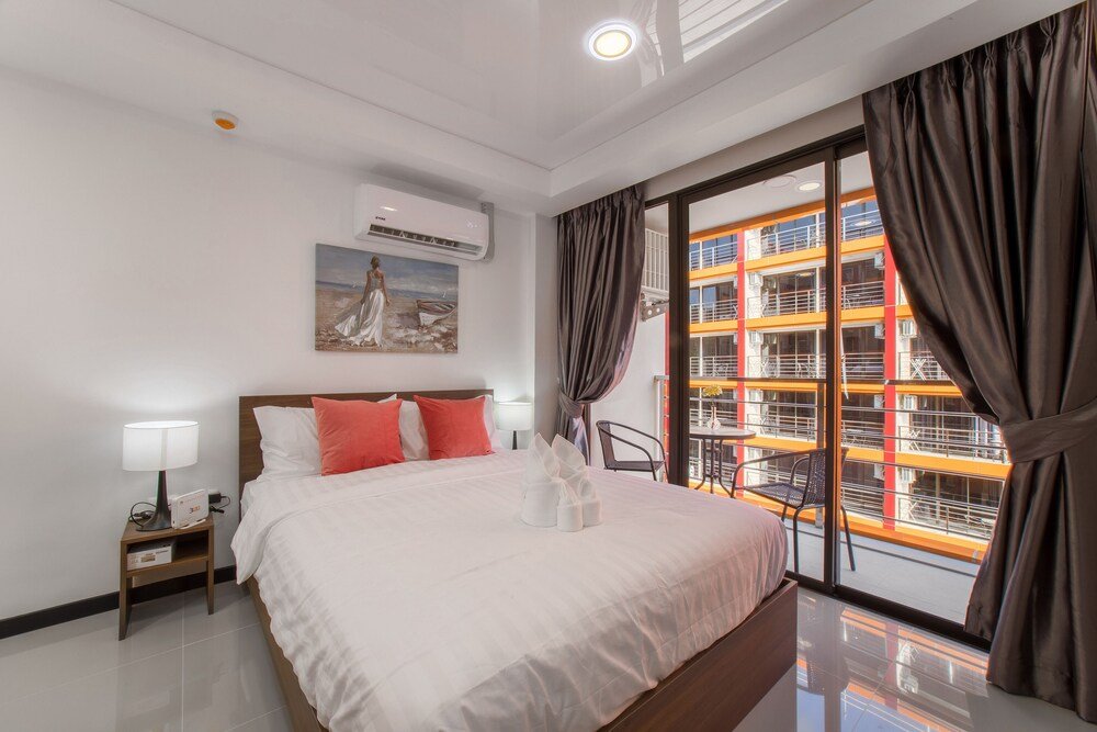 phuket and vicinity