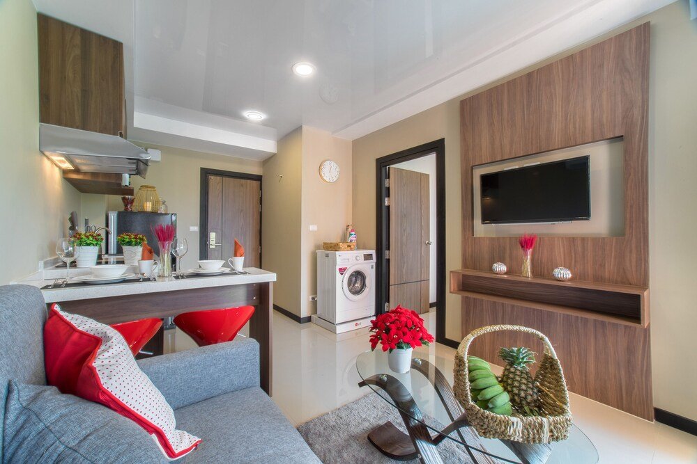phuket and vicinity