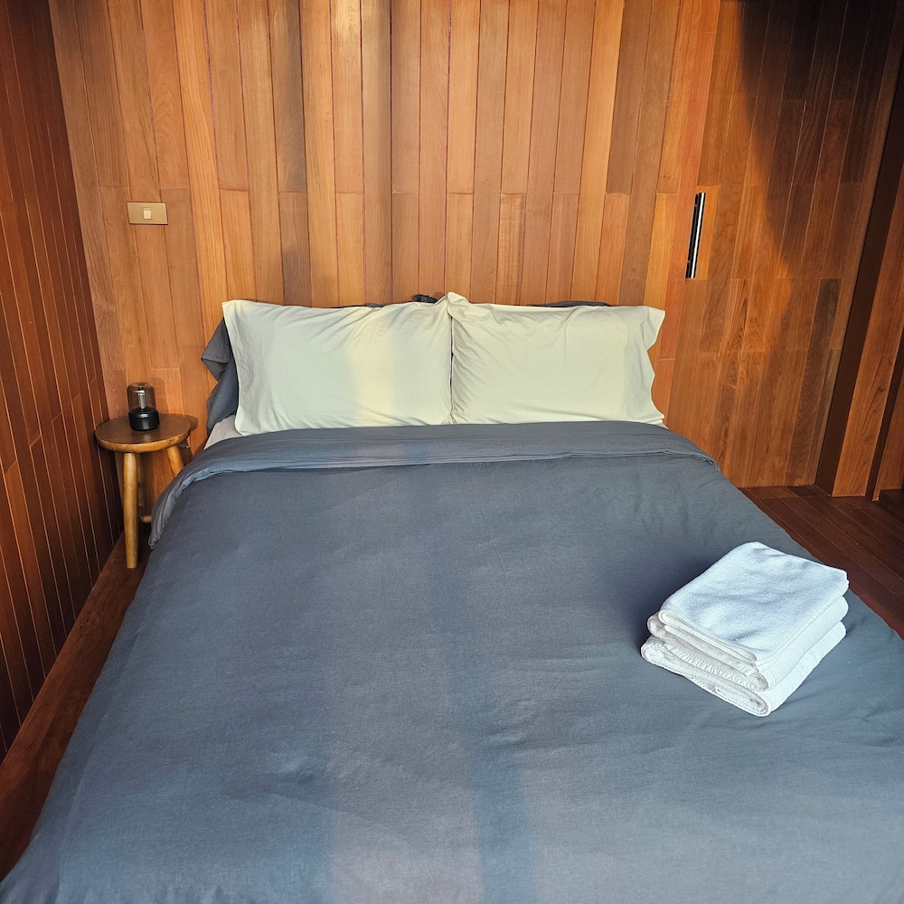 pranburi beach front house
