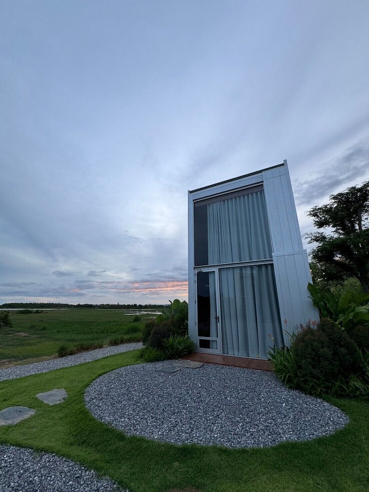 pranburi beach front house