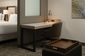 Springhill Suites By Marriott Medford,Medford>>Jackson County,3 star
