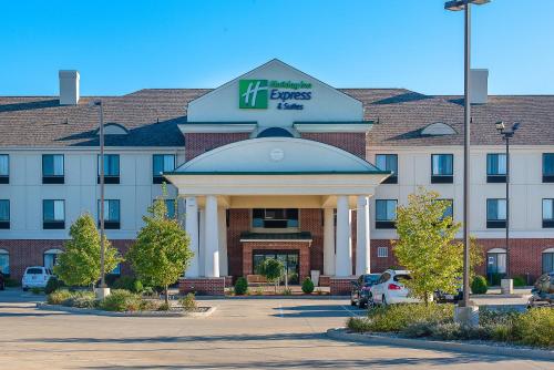 holiday inn express and suites lafayette east by ihg
