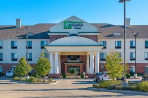 holiday inn express and suites lafayette east by ihg