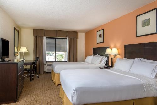holiday inn express and suites lafayette east by ihg