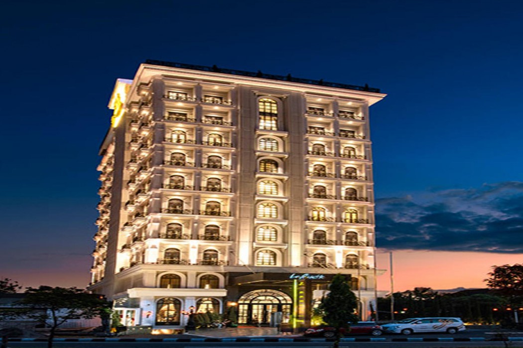 mare boutique adults only