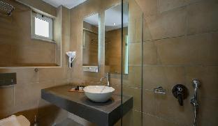 mare boutique adults only