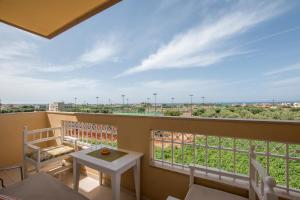 danelis studios and apartments