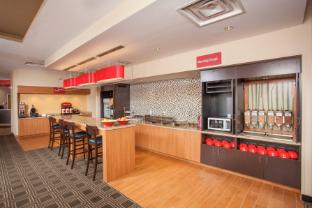 towneplace suites by marriott cheyenne sw downtown area