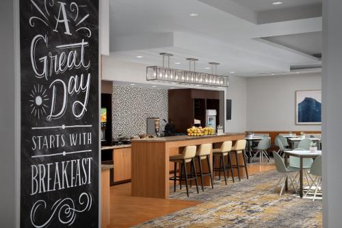 towneplace suites by marriott cheyenne sw downtown area
