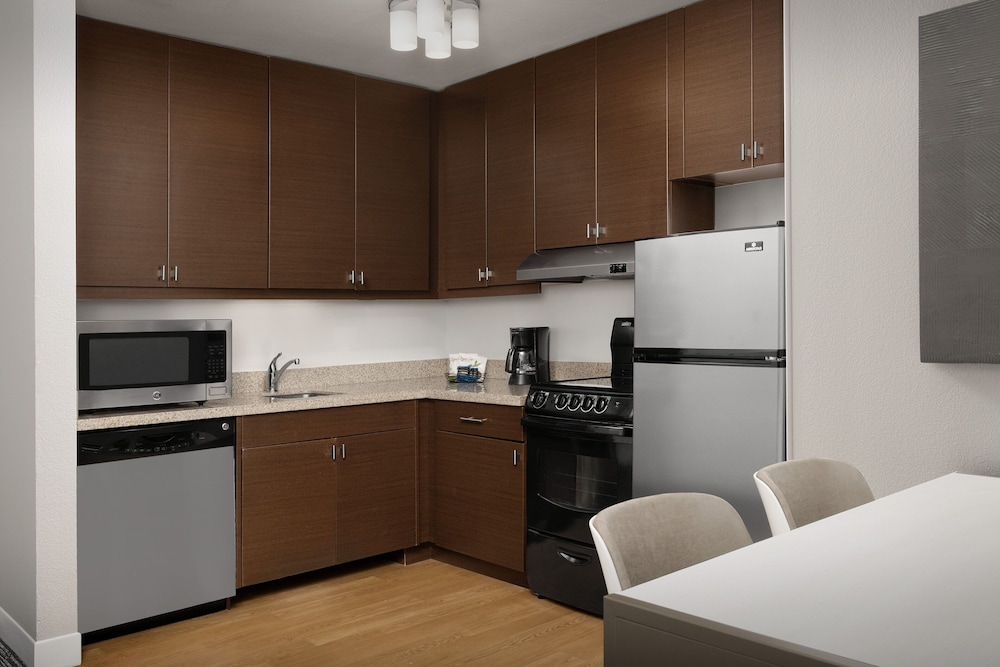 towneplace suites by marriott cheyenne sw downtown area