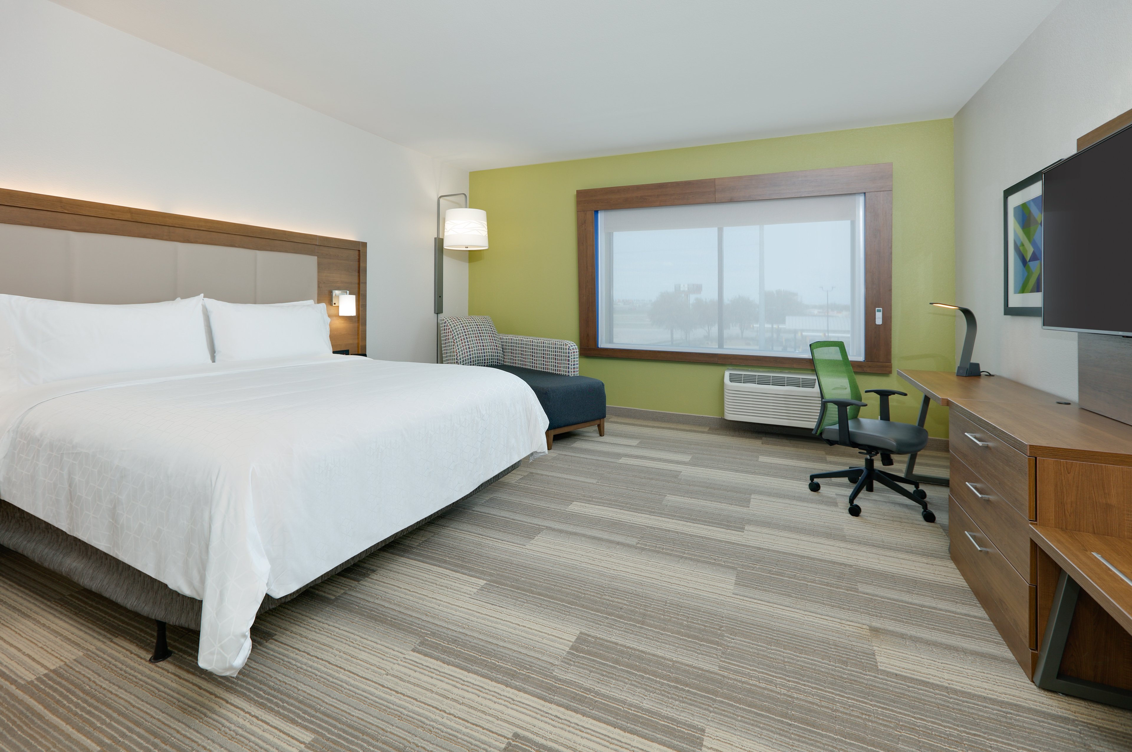 holiday inn express and sts ft worth north northlake