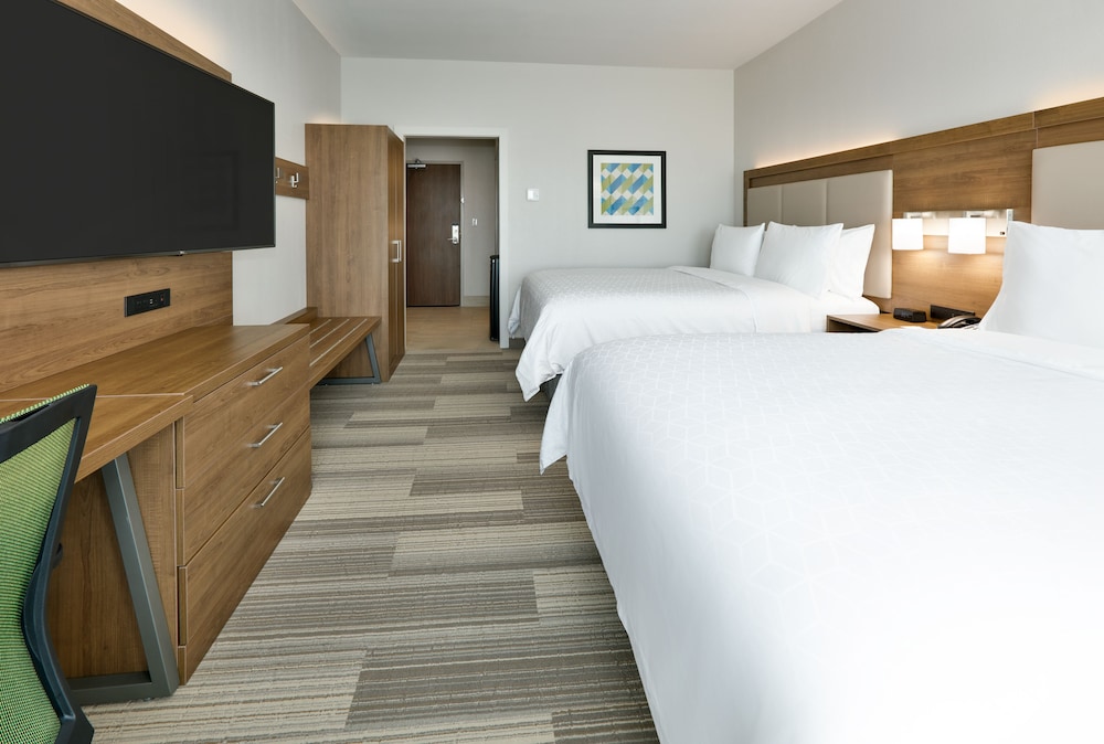 holiday inn express and sts ft worth north northlake