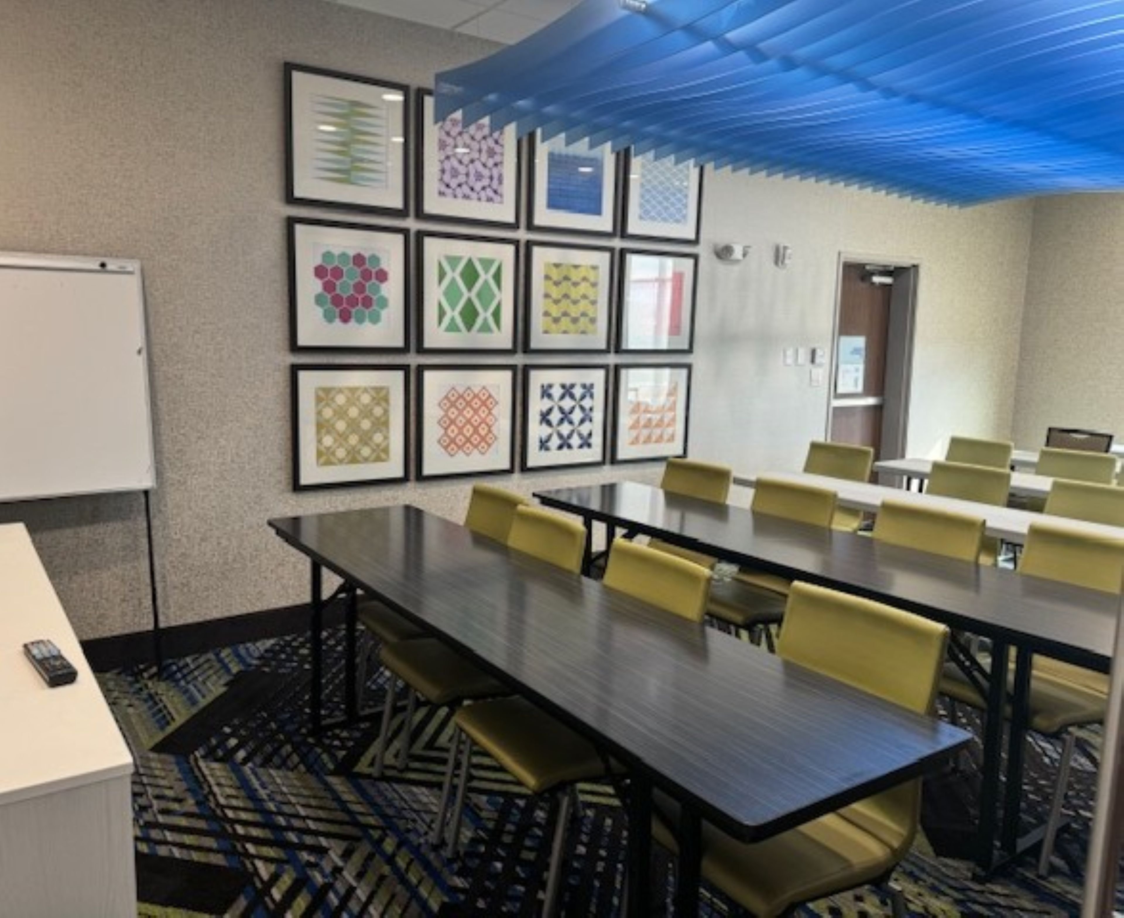 holiday inn express and sts ft worth north northlake