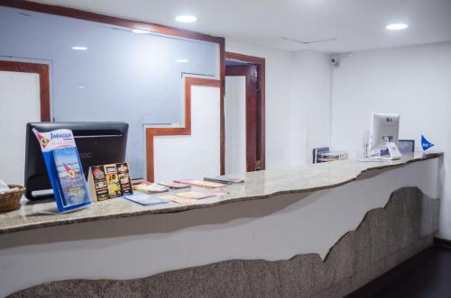 el aram beach express