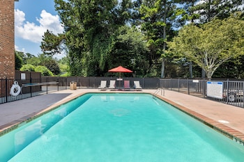 Holiday Inn Express & Suites Buford Ne-Lake Lanier,Buford>>Atlanta,3 star