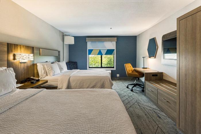holiday inn express and suites buford ne lake lanier