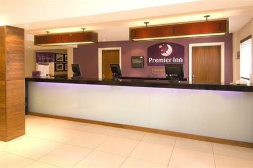 golden tulip manchester