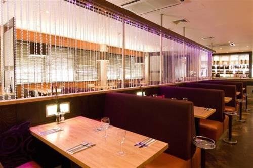 golden tulip manchester