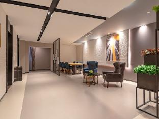 homeinn selected foshan zumiao metro station