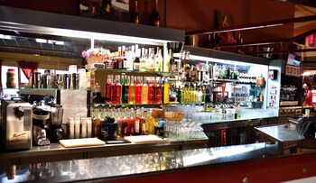 Cit'hotel Restaurant Bowling De Millau,Millau>>Aveyron,3 star