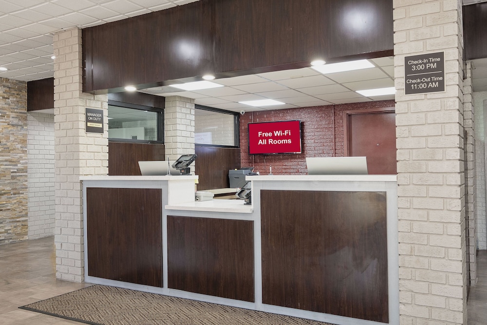 red roof inn roanoke rapids