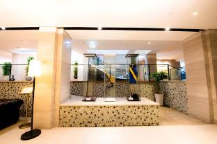 home inn plus subway station zhangzizhong road dongsi beijing