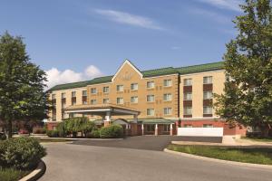 Country Inn & Suites By Radisson, Hagerstown, Md,Halfway>>Hagerstown,3 star