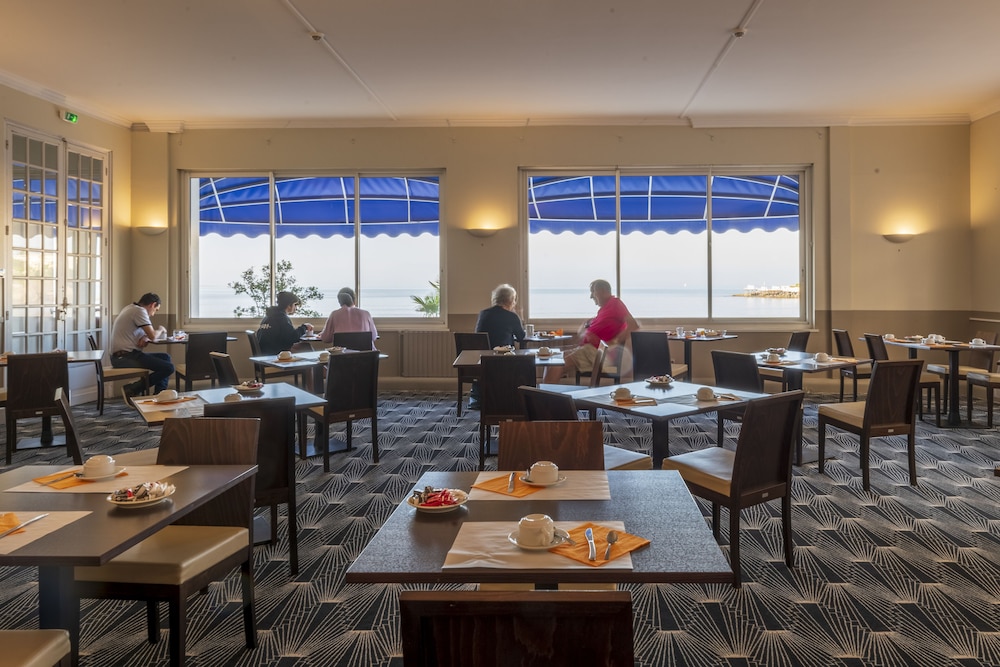 le grand hotel de la plage