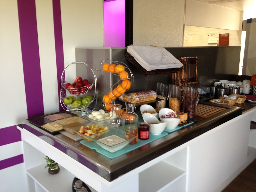 hotel inn design la rochelle