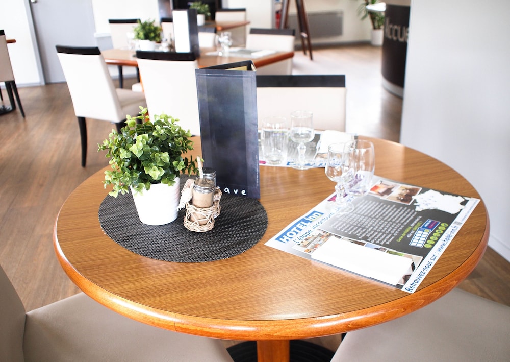 hotel inn design la rochelle