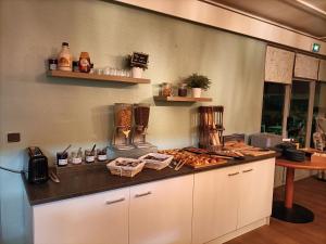 hotel inn design la rochelle