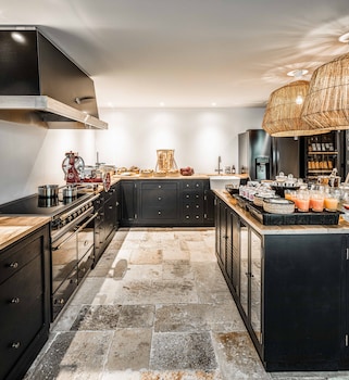 maisons du monde hotel and suites la rochelle