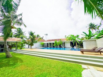 ocean view guest house and restaurant