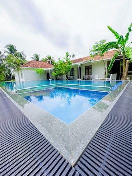 ocean view guest house and restaurant