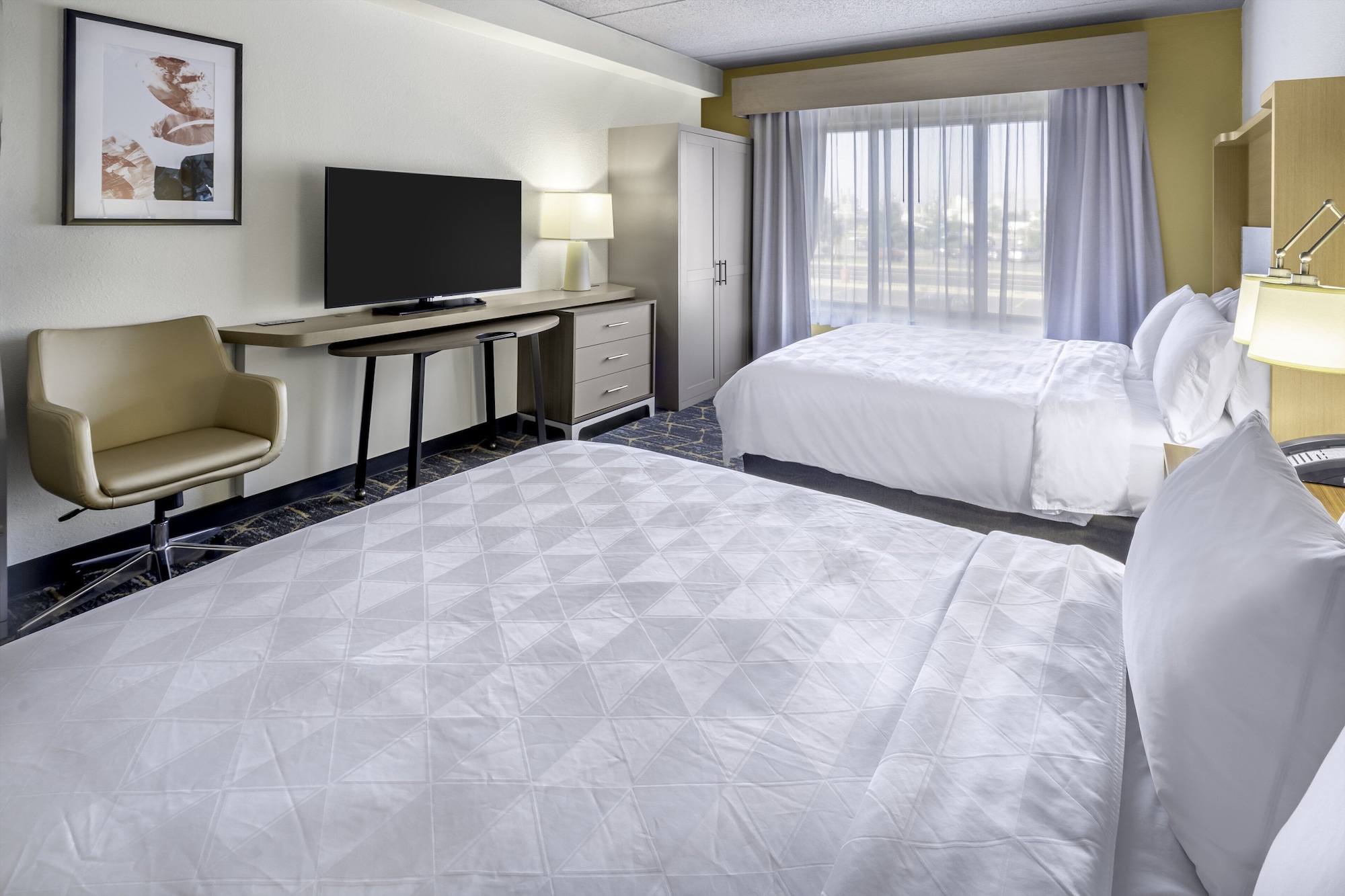 holiday inn and suites wausau rothschild by ihg